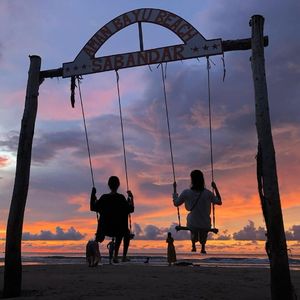 烂大街的爱从来不是爱