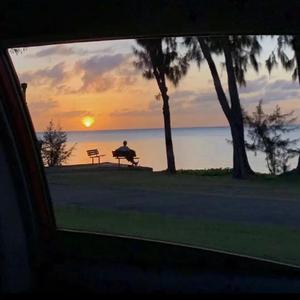 多给自己一个笑脸