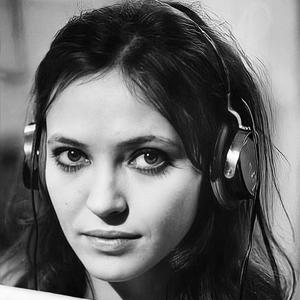 fall apart (feat. evilgiane & ccured)