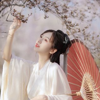 古风·春日｜疏懒意何长，春风花草香