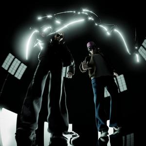 В карманах еще больше