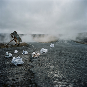 梦醒心碎一场空