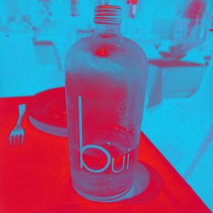 Aqua (feat. ERAWXRLD)