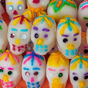 La Calavera Tiene Hambre