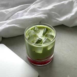 Strawberry Match Latte