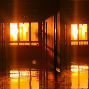 走廊尽头的六便士