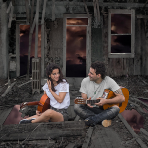 Regazo (feat. Sofia Gabard)