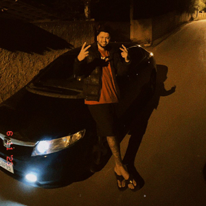 NO BAILE ELA SE ARRUMA