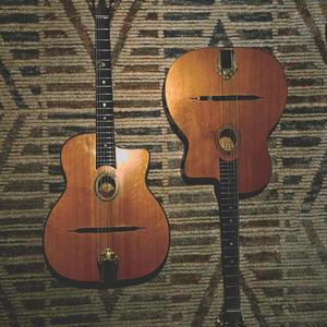 La Vie En Rose 'Gypsy Jazz Backing Track 105 bpm'