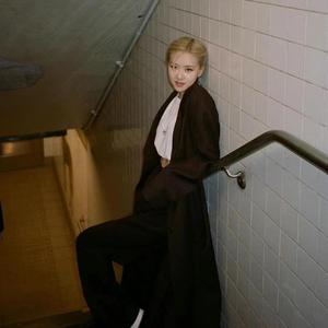 Grounded with ROSÉ（肉宝睡前小故事）