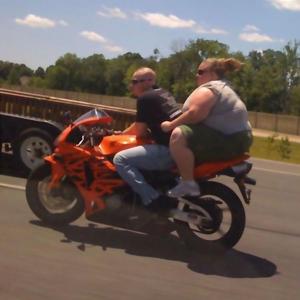 ur mom (da fattest!!) (skit)