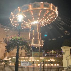 late night jazz (feat. Tistou)