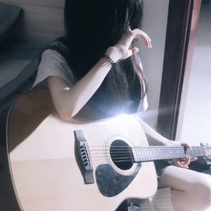 我害怕你心碎没人帮你擦眼泪