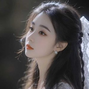 月光吻别旧毛衣