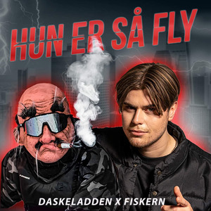 HUN ER SÅ FLY