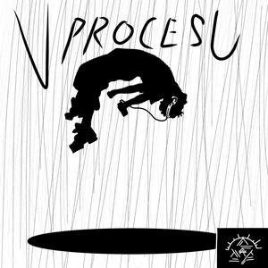 V procesu