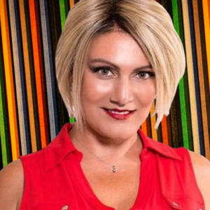 Gözlerine Bakınca Yüzüm Gülüyor