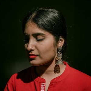 Mon Bhalo Ghore Mondir (মন ভালো ঘরে মন্দির)