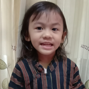 Berseragam Senin Hari