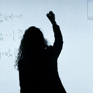 北京东路的日子 (Official Instrumental)