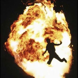 狂妄的娃儿脑壳狂妄地甩