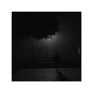 即使在没有人的时候，水也会有周期性流动。