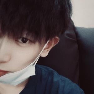 王煜辰-多想在平庸的生活拥抱你