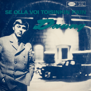 Kasvot hämärässä