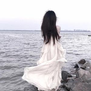 独自撑伞的日子