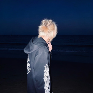 雪茬睫毛化為淚滴