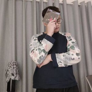 洋神为了画廊献祭了头发，变得更秃但更强