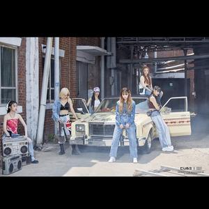 UH-OH（翻自 (G)I-DLE）