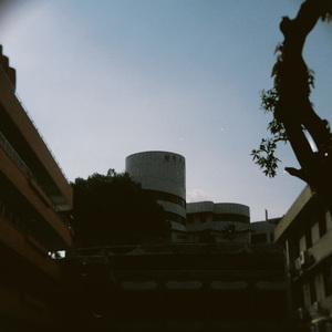 陆擎天图书馆
