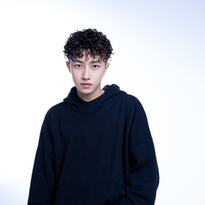 秋秋和冬冬 (种地吧2麦田音乐会现场)