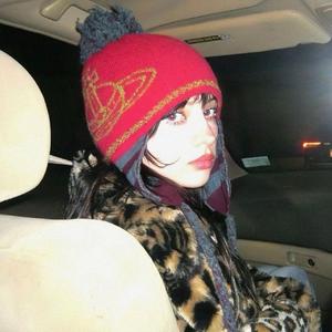 Qiqaklar Aqilip -开杏花了