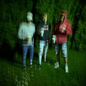 Pozerám (feat. Macokapitan)