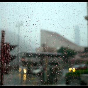 雨水跌落(prod. by discent)