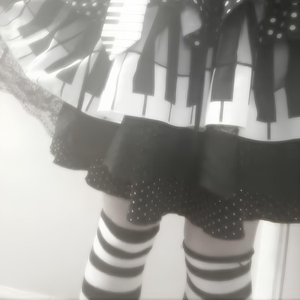 2000s alone pretty emo snuff girl forever