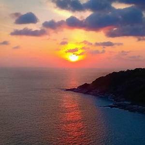 Phuket to Paradise