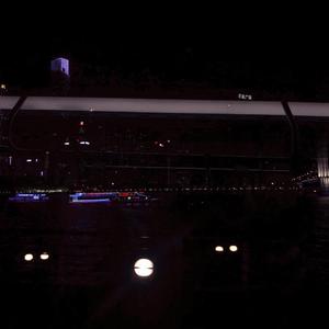 错把路灯当月光