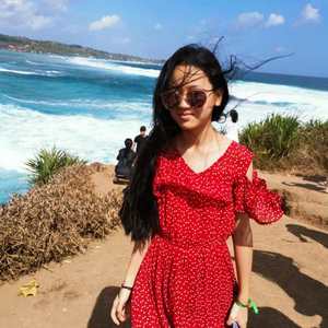 红楼青雨梦（伴奏）