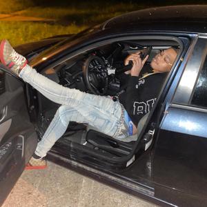 Where Da Drop (feat. JayyLowww)