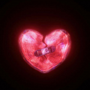 脸红初见眼红散场