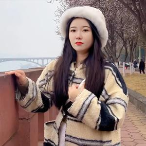 爱随浪花飘去远方