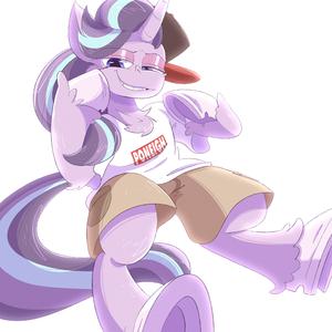 Everything Glimmer (feat. Chi Chi & Namii)