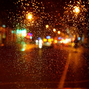 雨夜