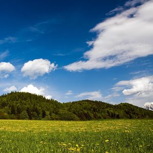 深不见底的黑洞