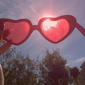 What It Feels Like to Fall in Love