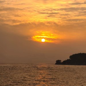 错错错 为你一错又再错