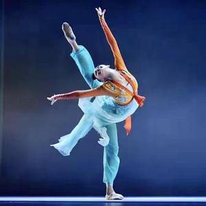 古典舞剧目《宴乐》